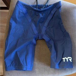 NEW TYR Tracer B Series  brand new. Size 22 men’s